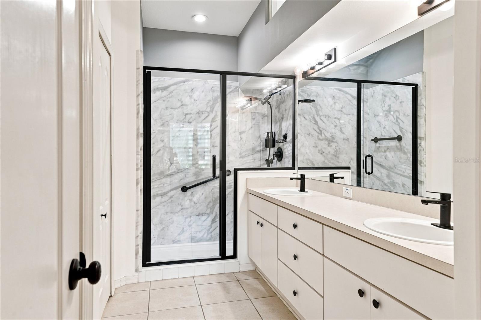 19126 WHITE WING PL