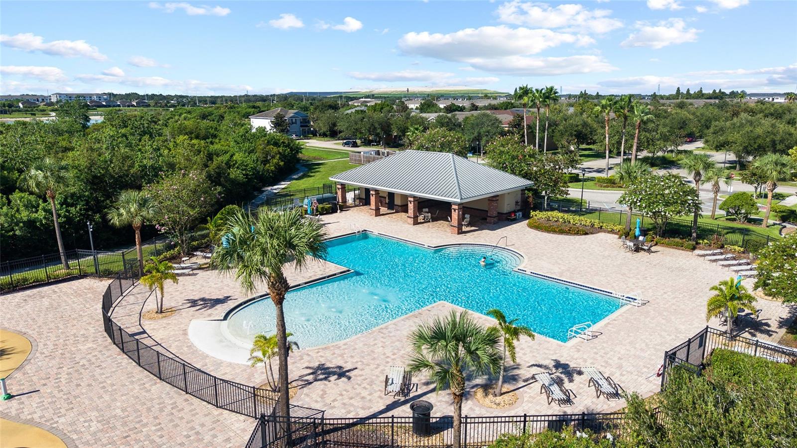 9026 SIENNA MOSS LN