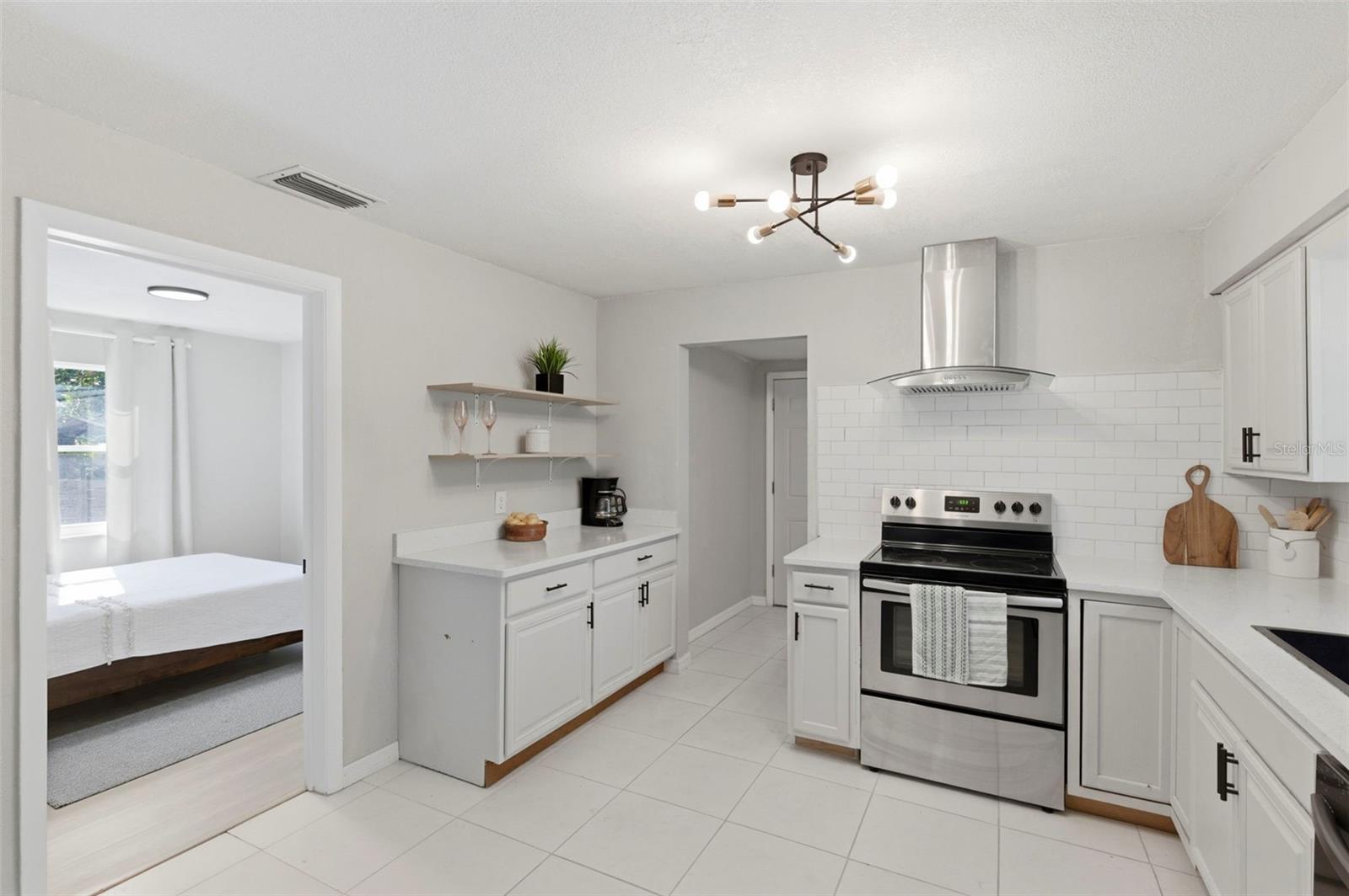 3607 E 24TH AVE