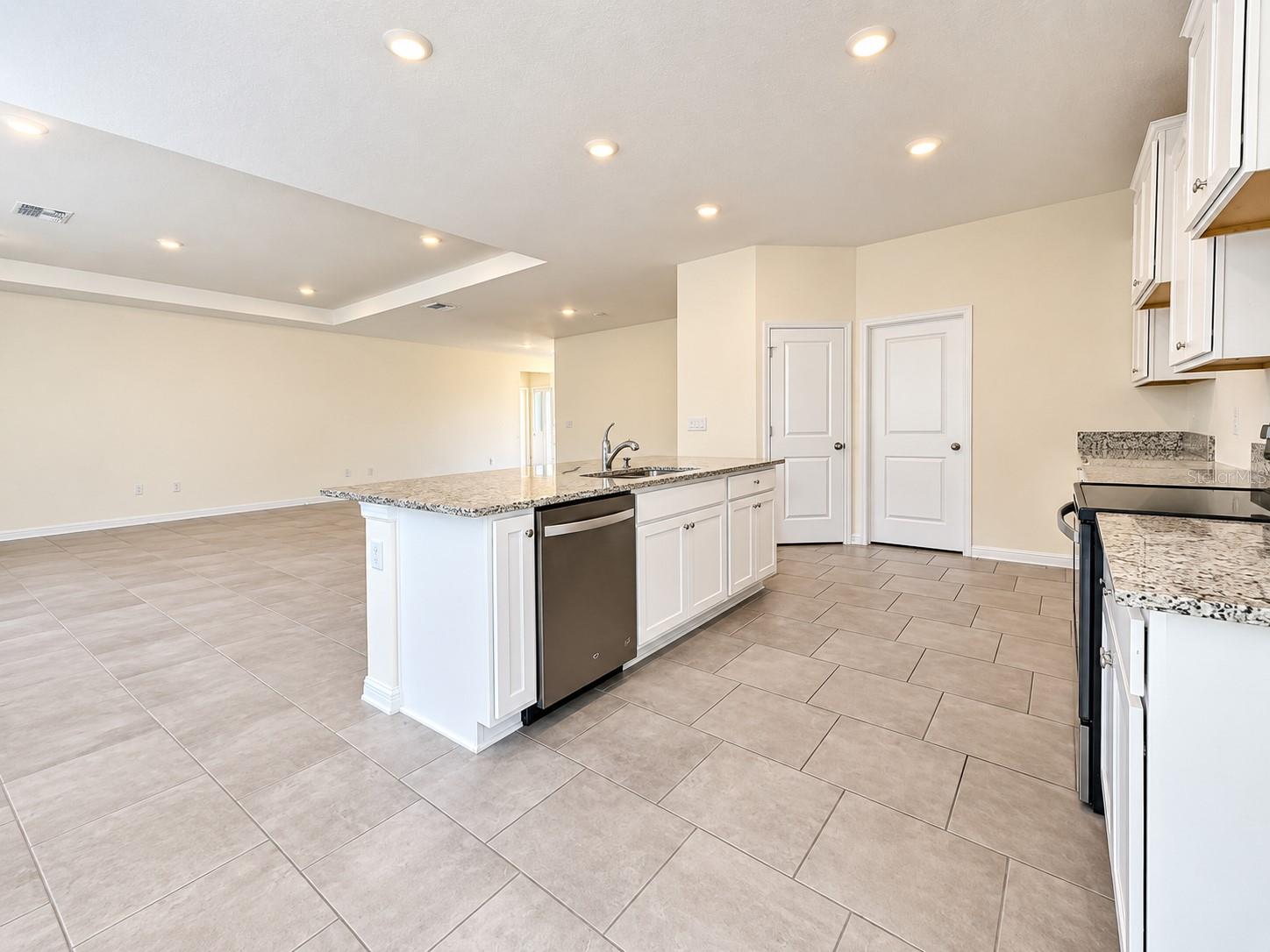 3504 CROOKED RIVER DR