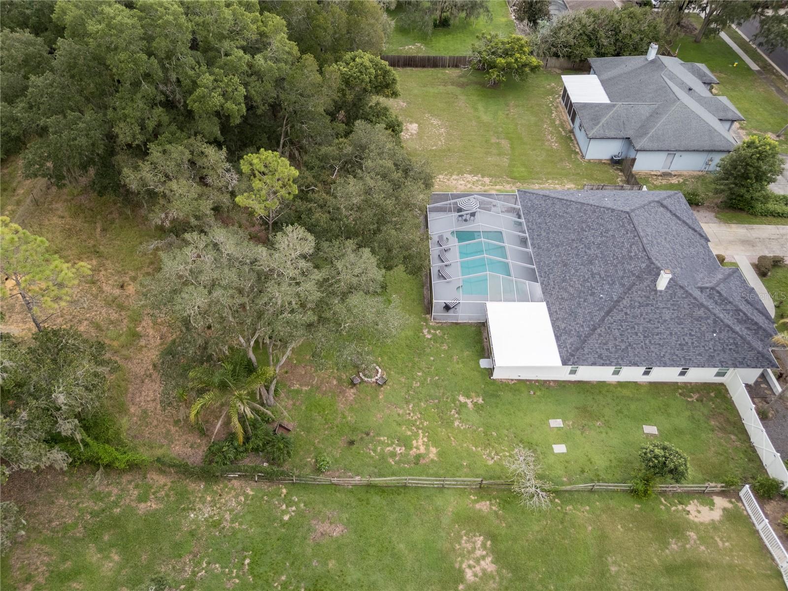 4712 DOVER CLIFF CT