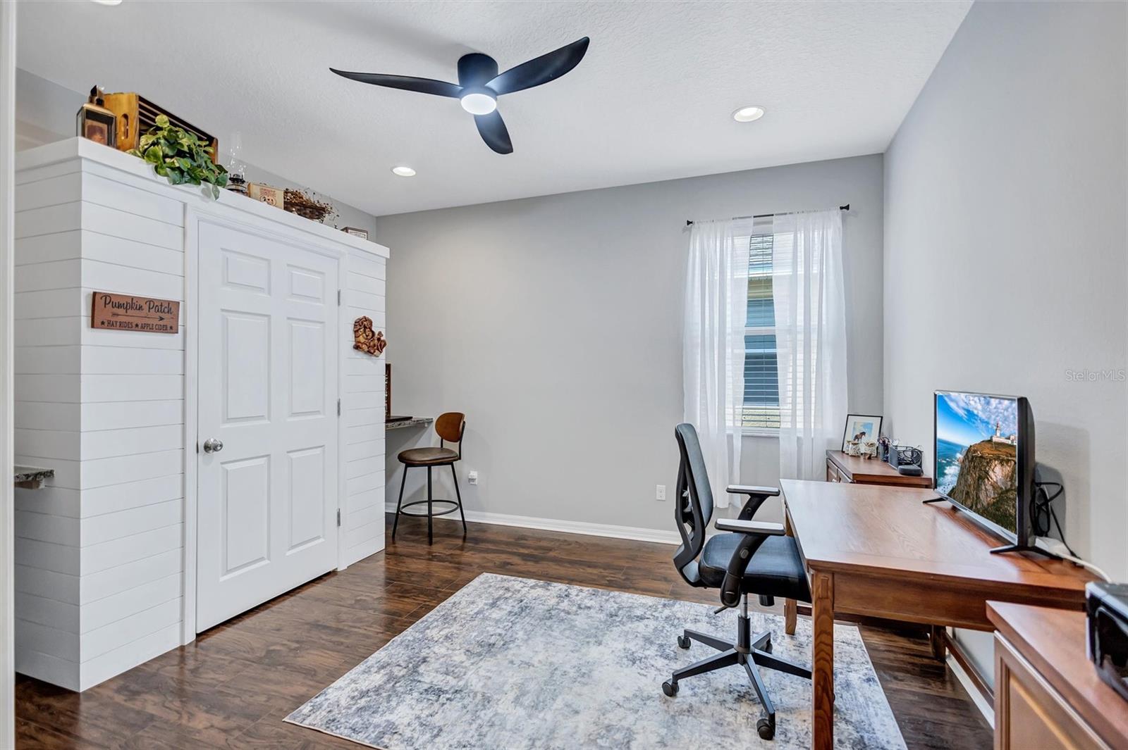 1503 YALE CASTLE CT