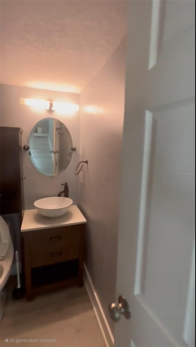 4127 DOLPHIN DR #4127