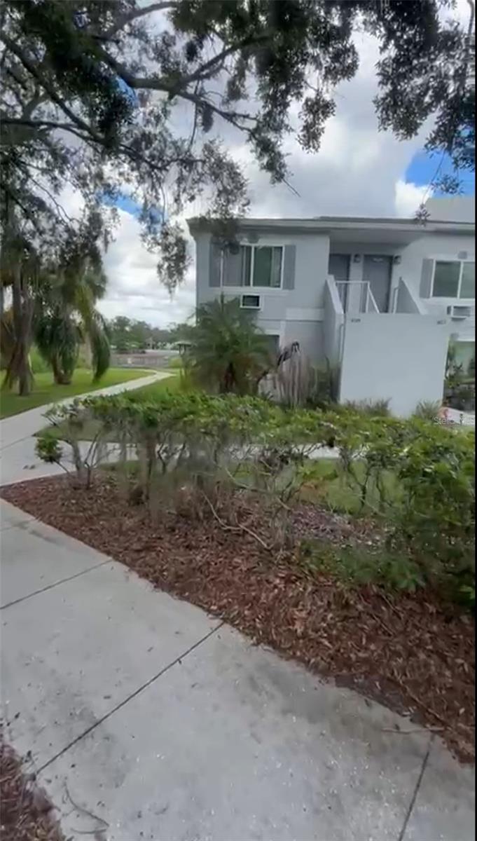 4127 DOLPHIN DR #4127