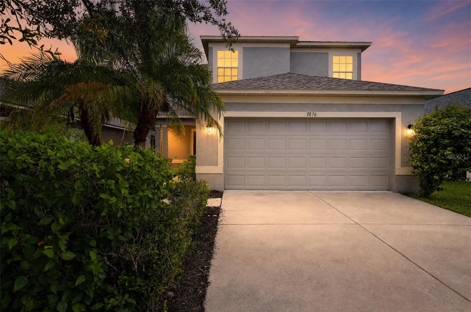 7876 CARRIAGE POINTE DR