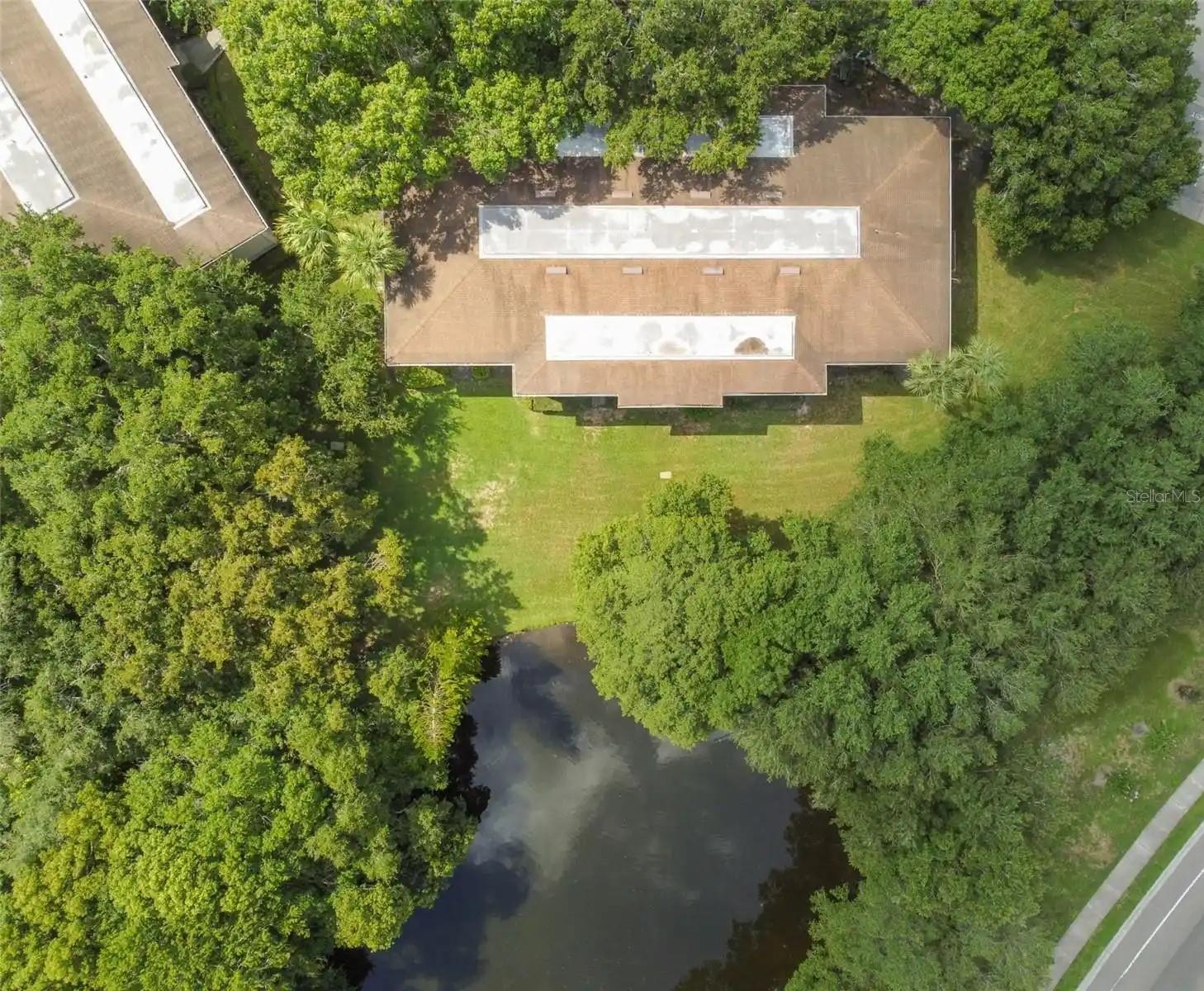 6015 LAKETREE LN #E