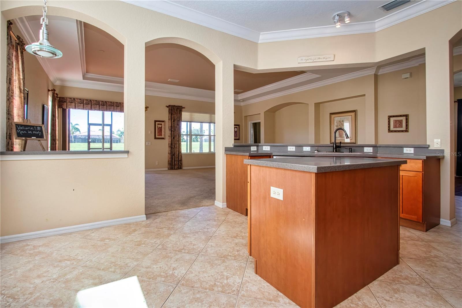 446 NOBLE FAIRE DR