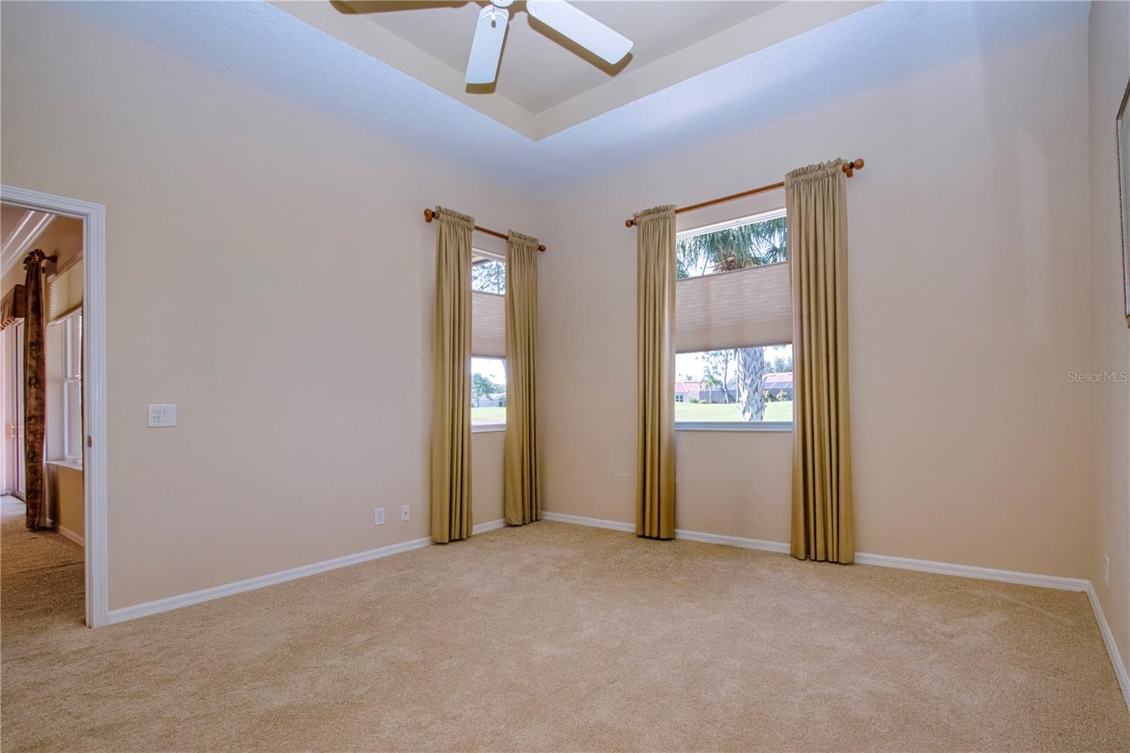 446 NOBLE FAIRE DR