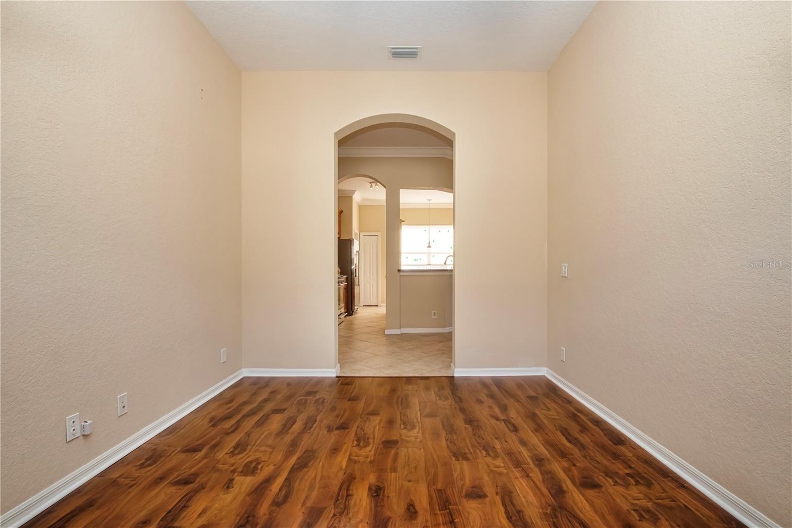 446 NOBLE FAIRE DR