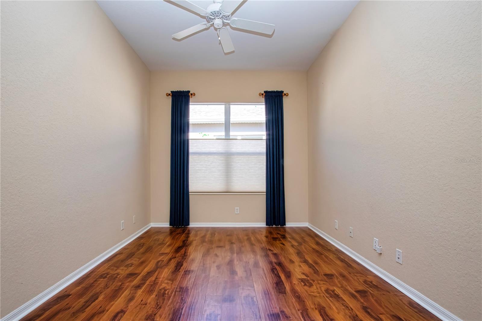 446 NOBLE FAIRE DR