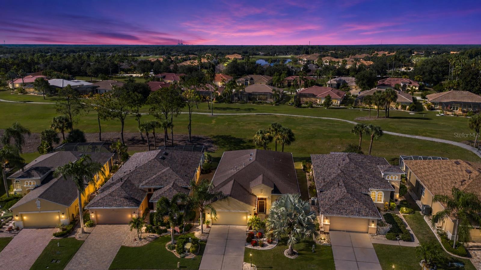 446 NOBLE FAIRE DR