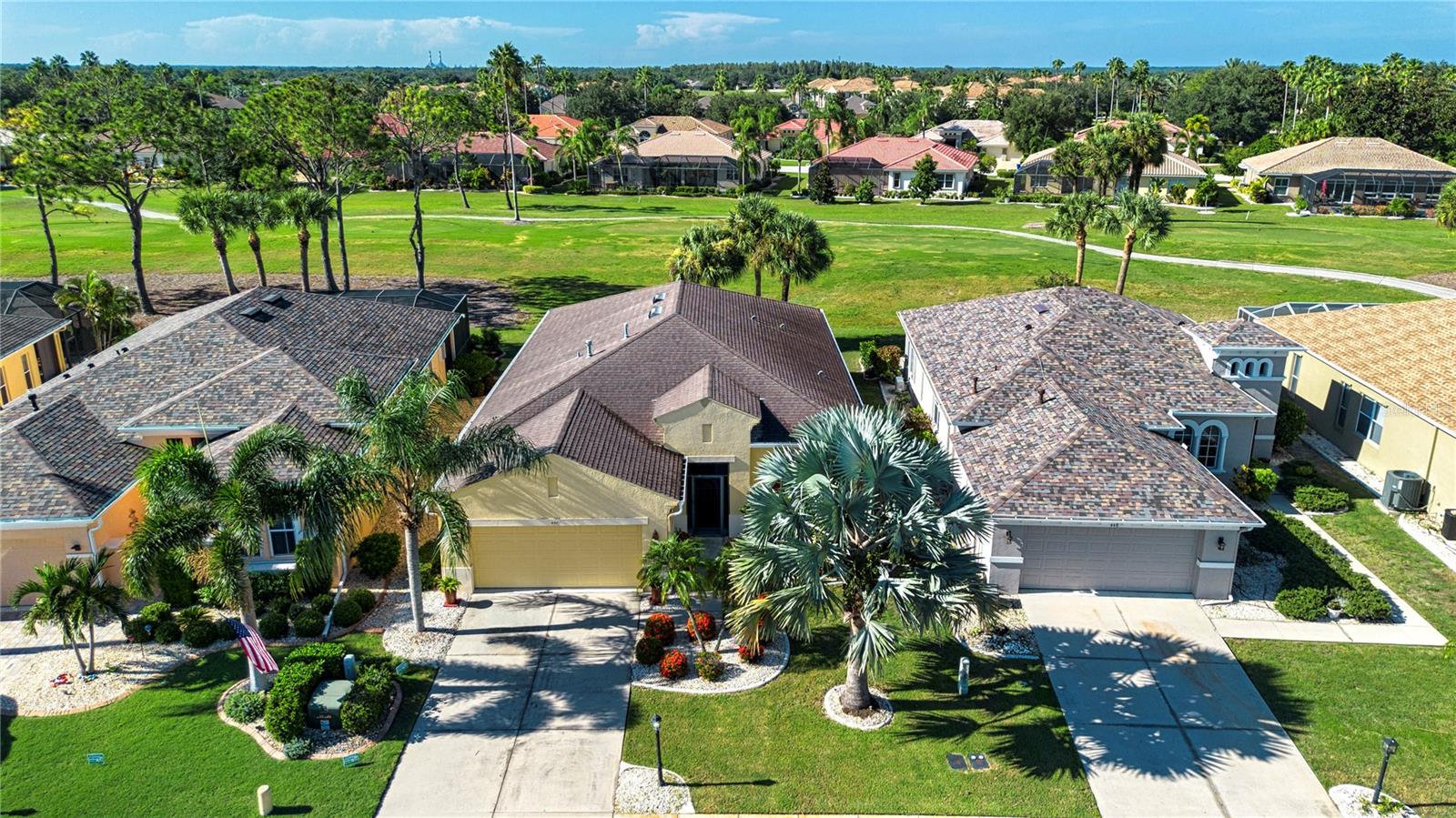 446 NOBLE FAIRE DR