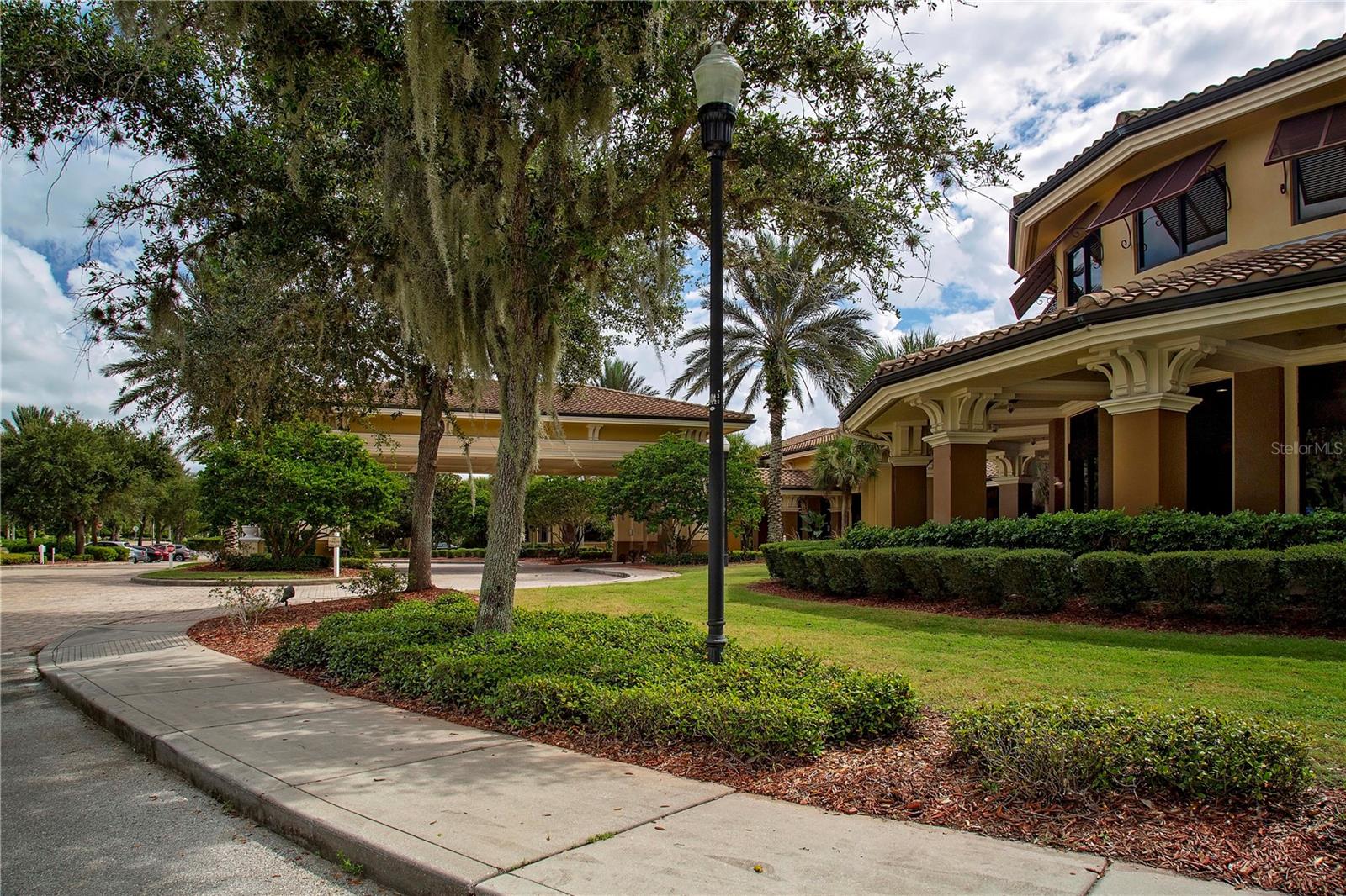 446 NOBLE FAIRE DR