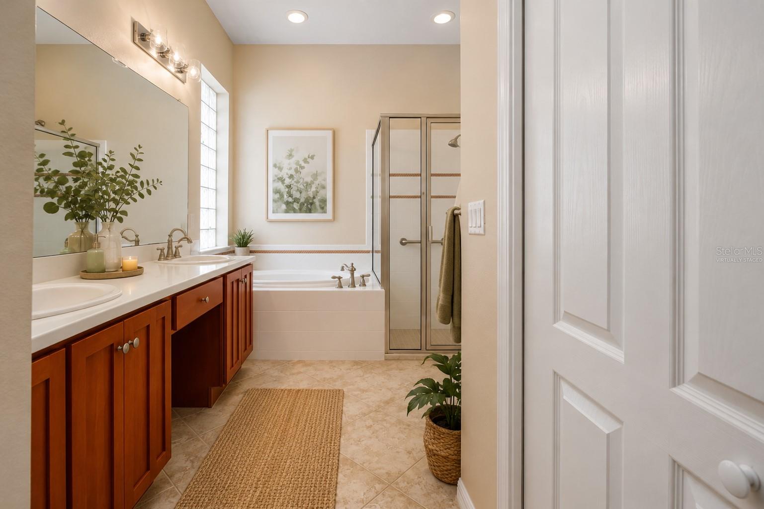 446 NOBLE FAIRE DR