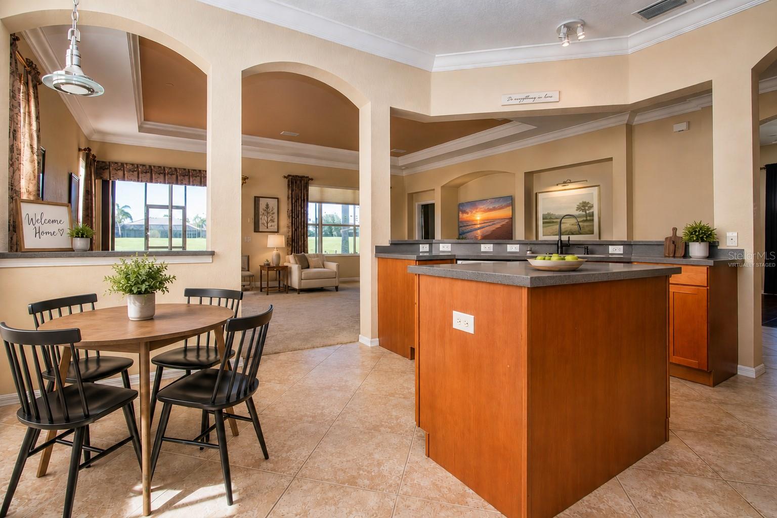 446 NOBLE FAIRE DR