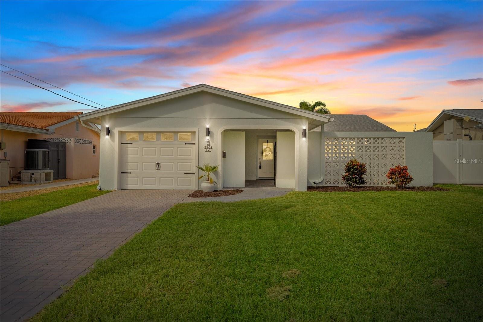 3961 Headsail Dr, New Port Richey