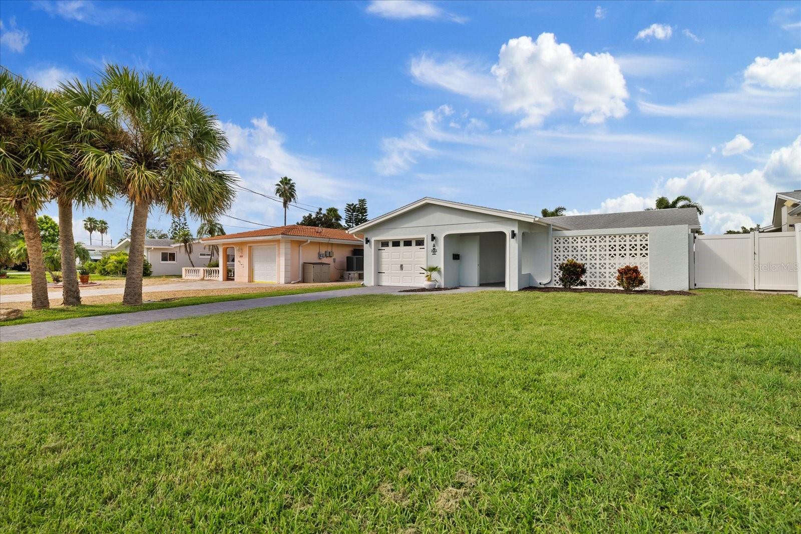 3961 HEADSAIL DR