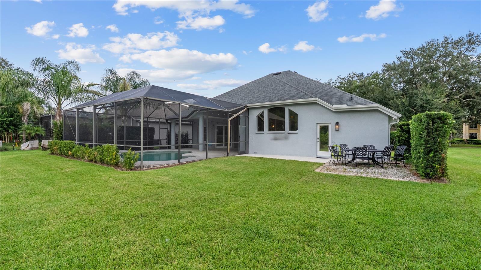 5924 CHERRY OAK DR