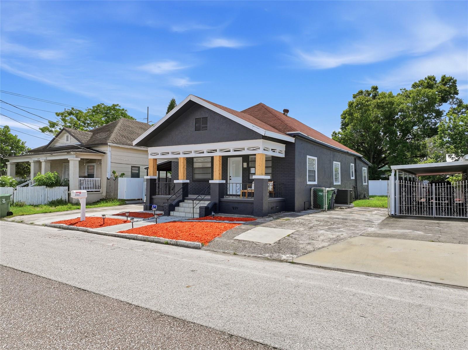 2217 CORRINE ST