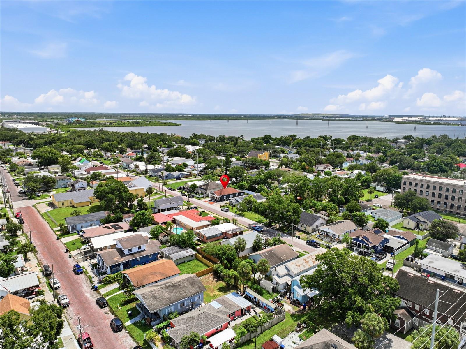 2217 CORRINE ST