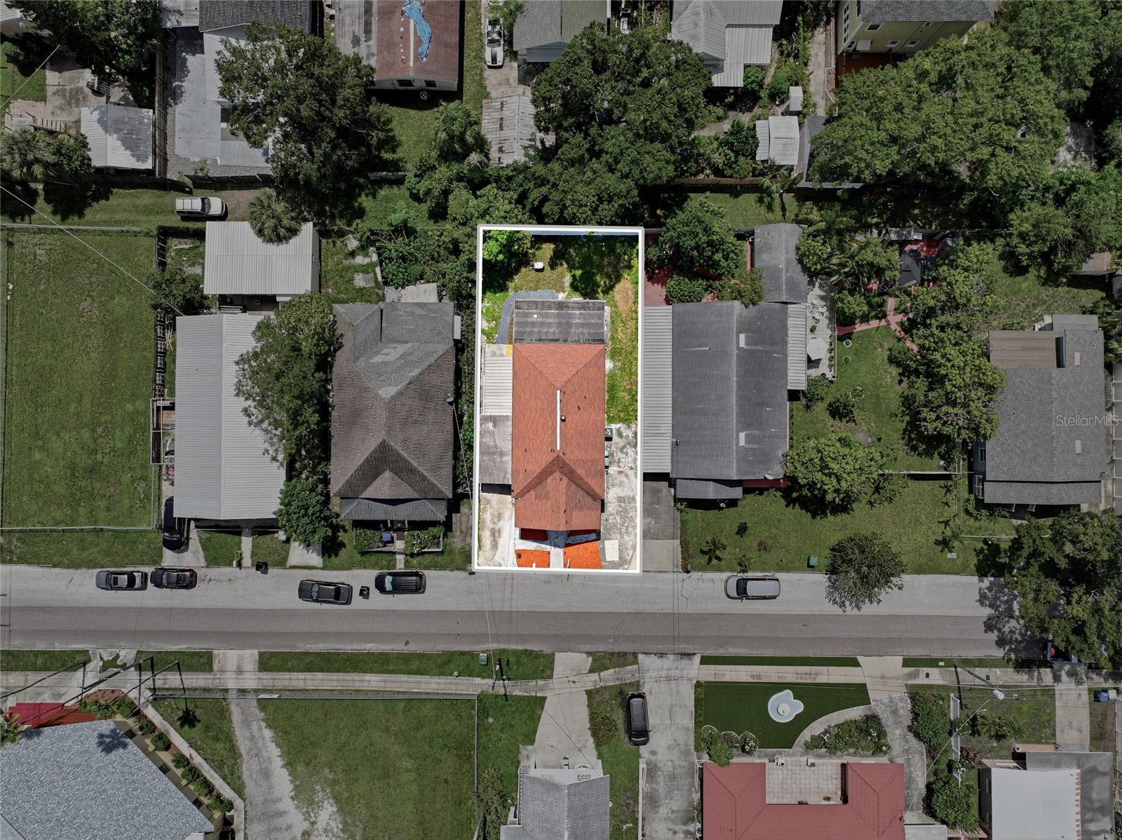 2217 CORRINE ST