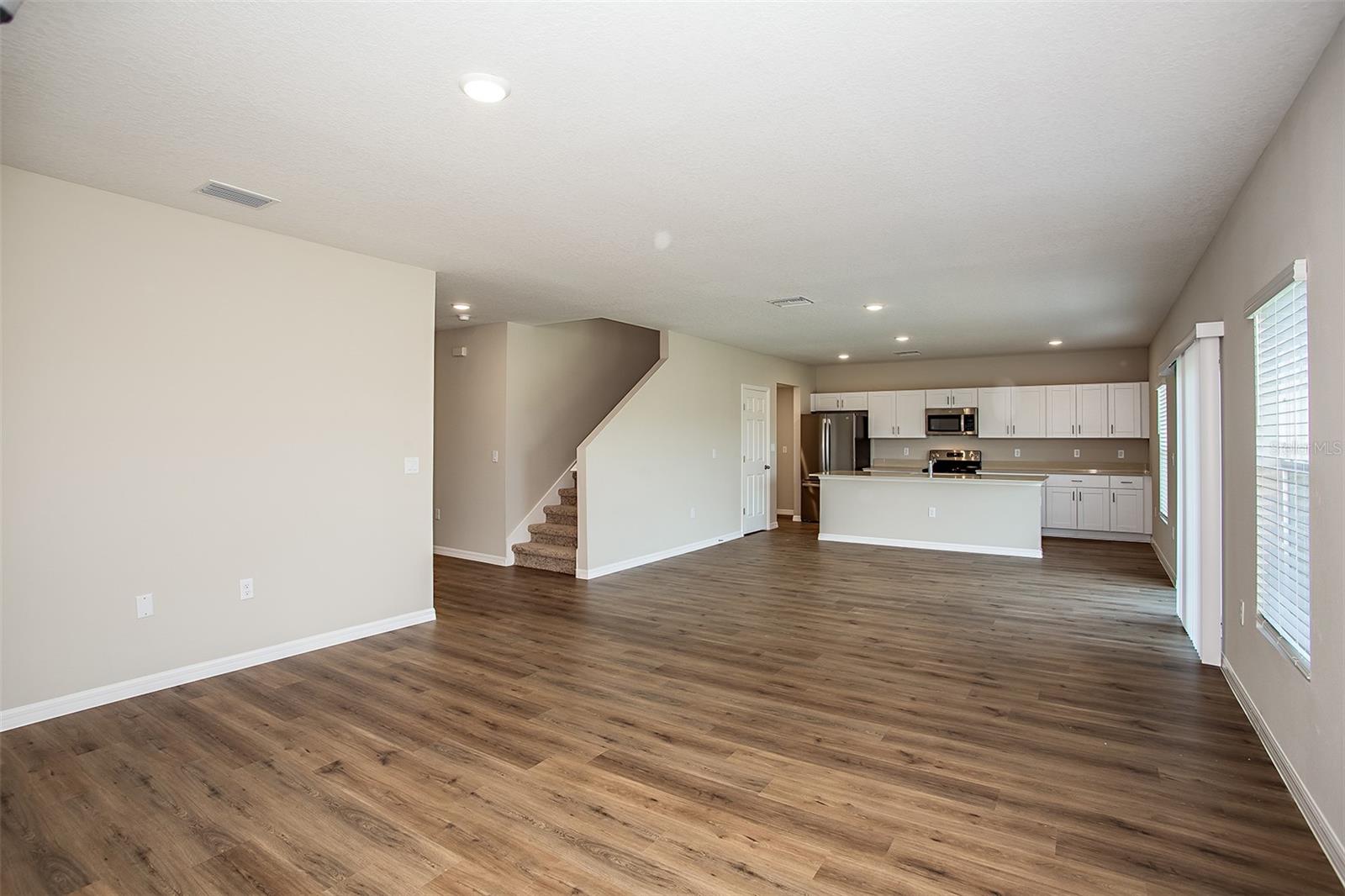 36668 THORNHEDGE DR