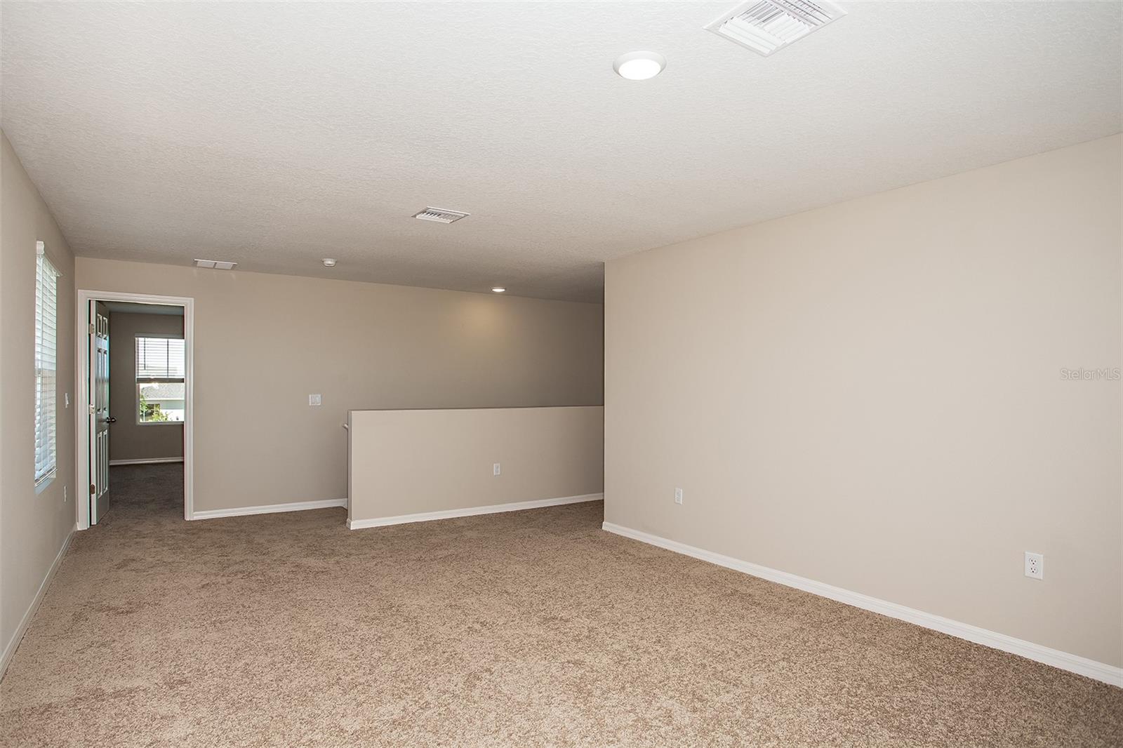 36668 THORNHEDGE DR