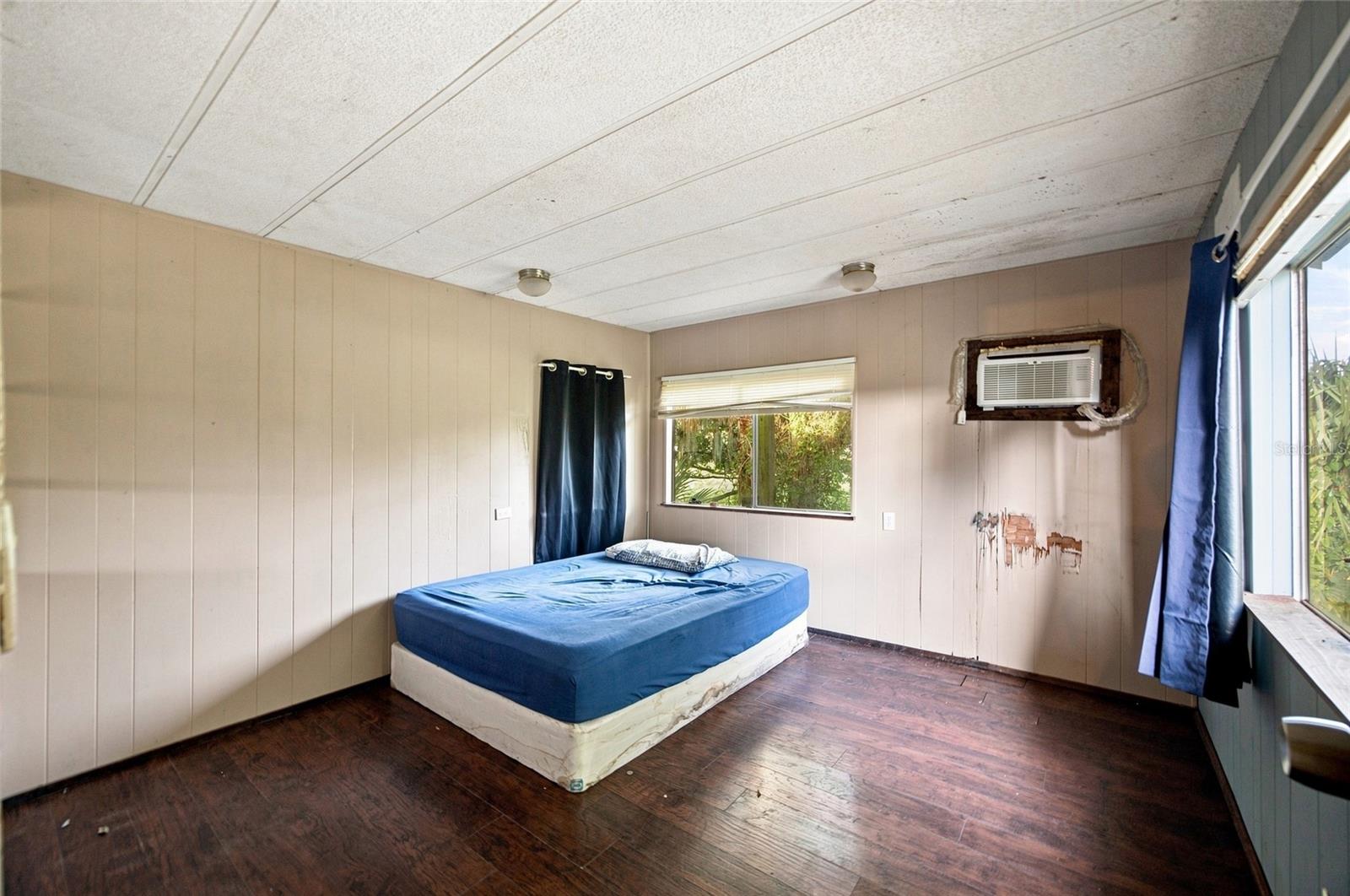 3102 PORTER RD