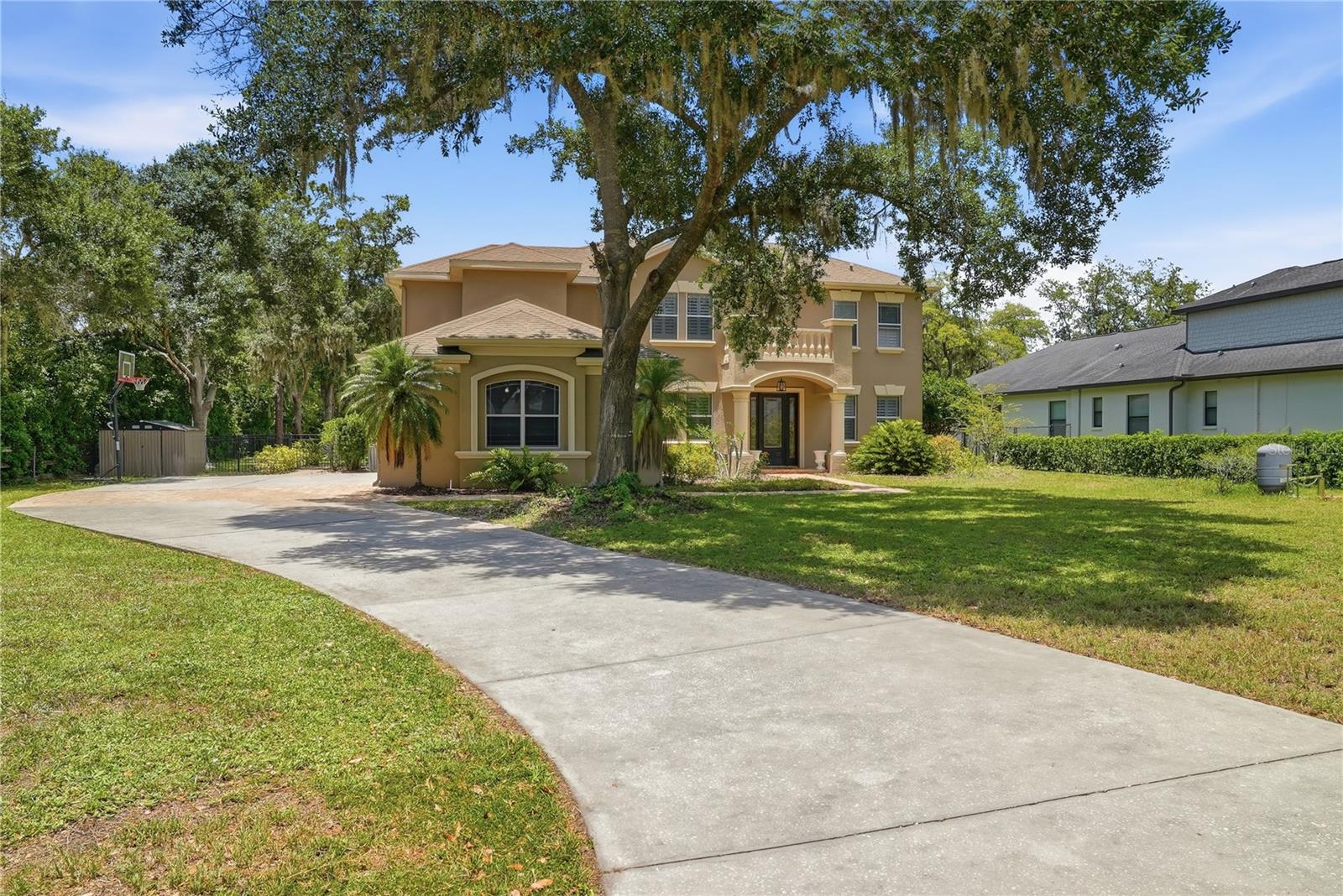 9244 RHEA DR