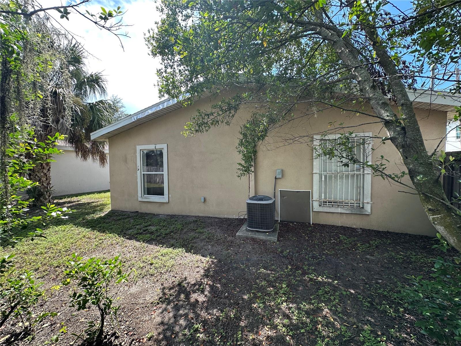 2305 E 28TH AVE
