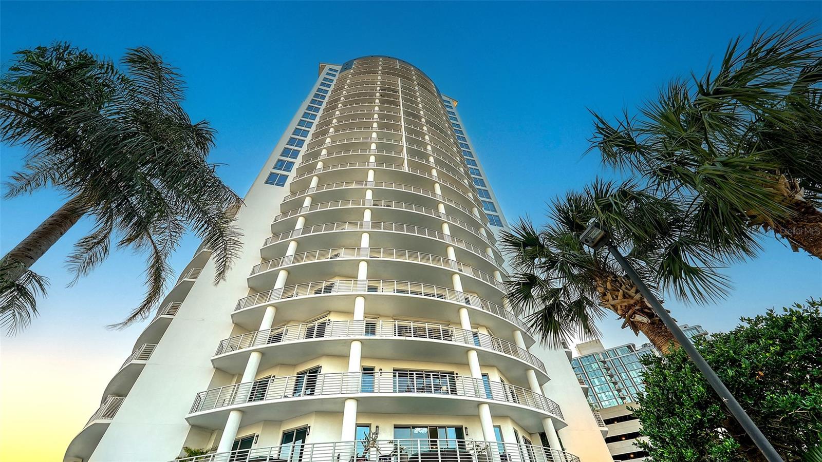 449 S 12th St #1403, Tampa