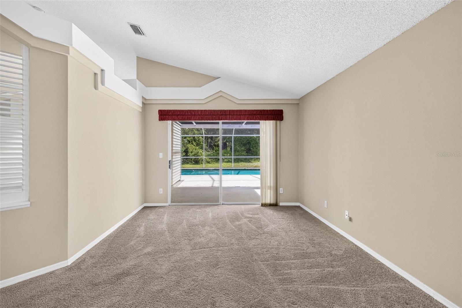 3318 SILVERPOND DR