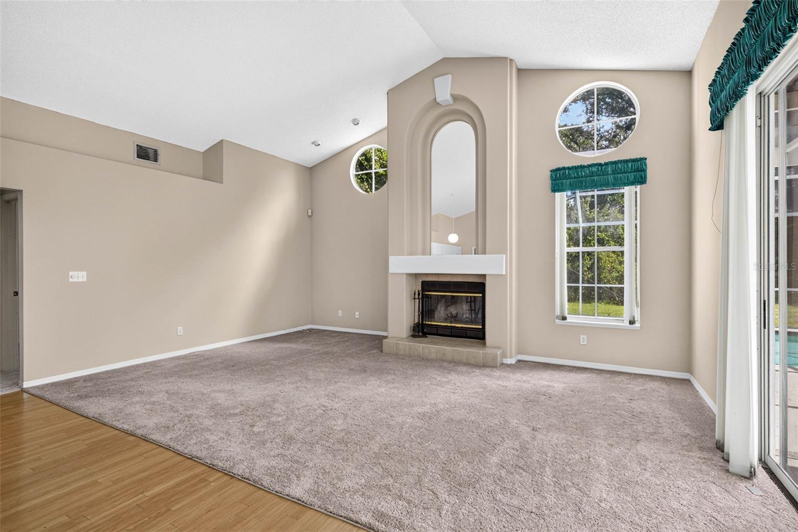 3318 SILVERPOND DR