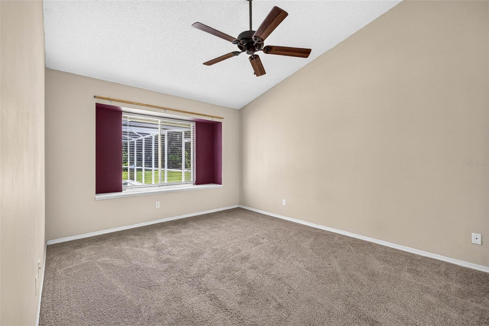 3318 SILVERPOND DR