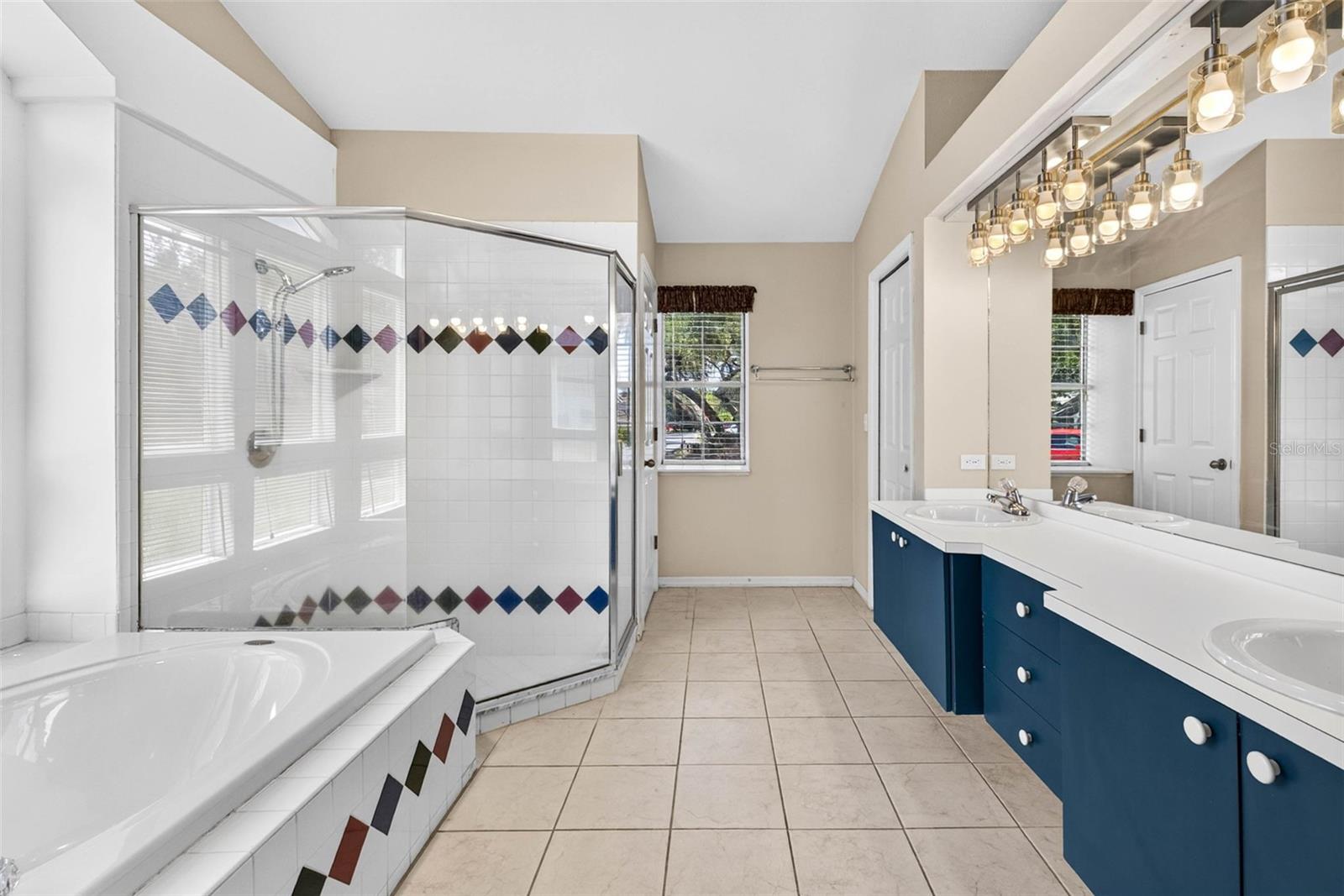 3318 SILVERPOND DR