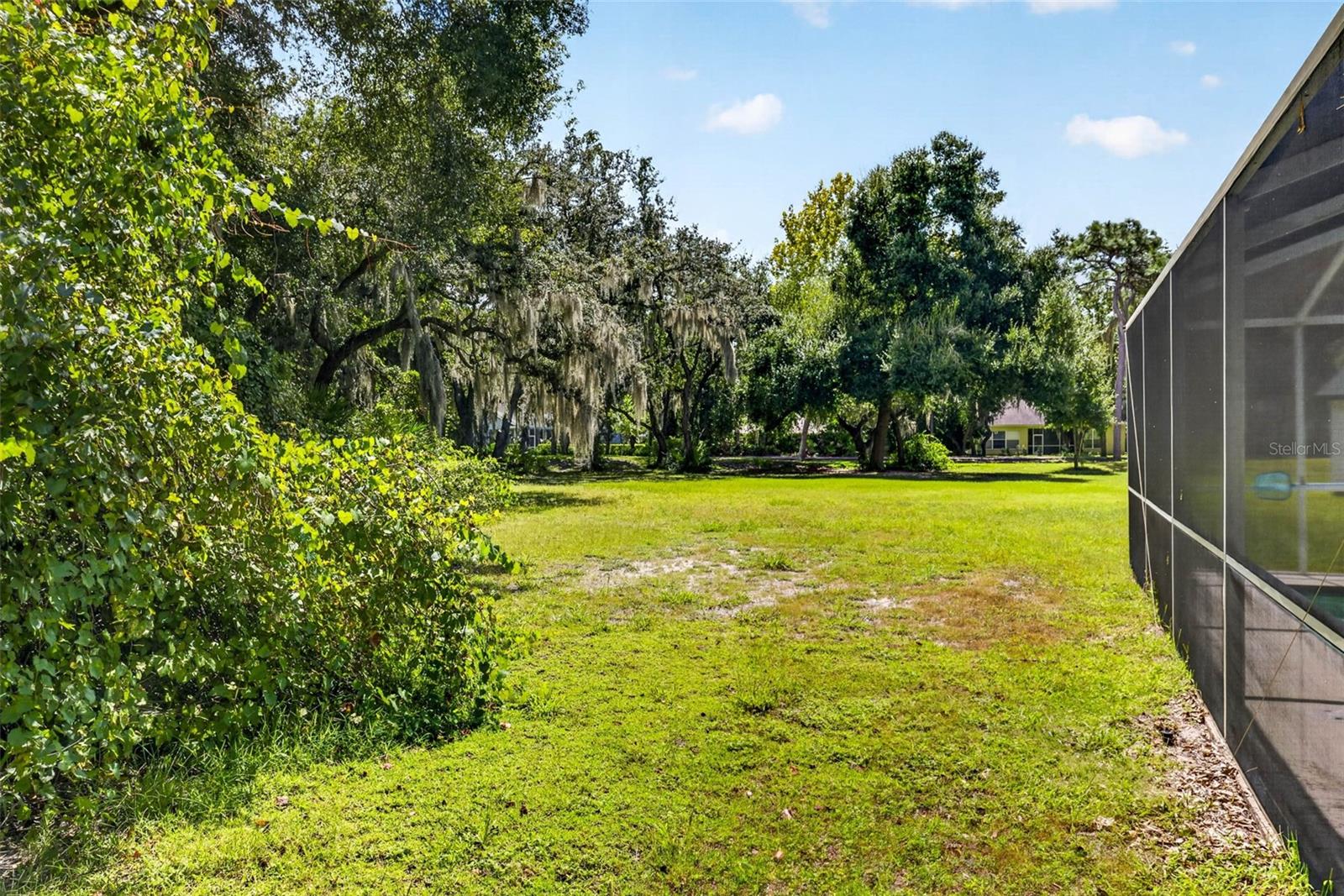 3318 SILVERPOND DR