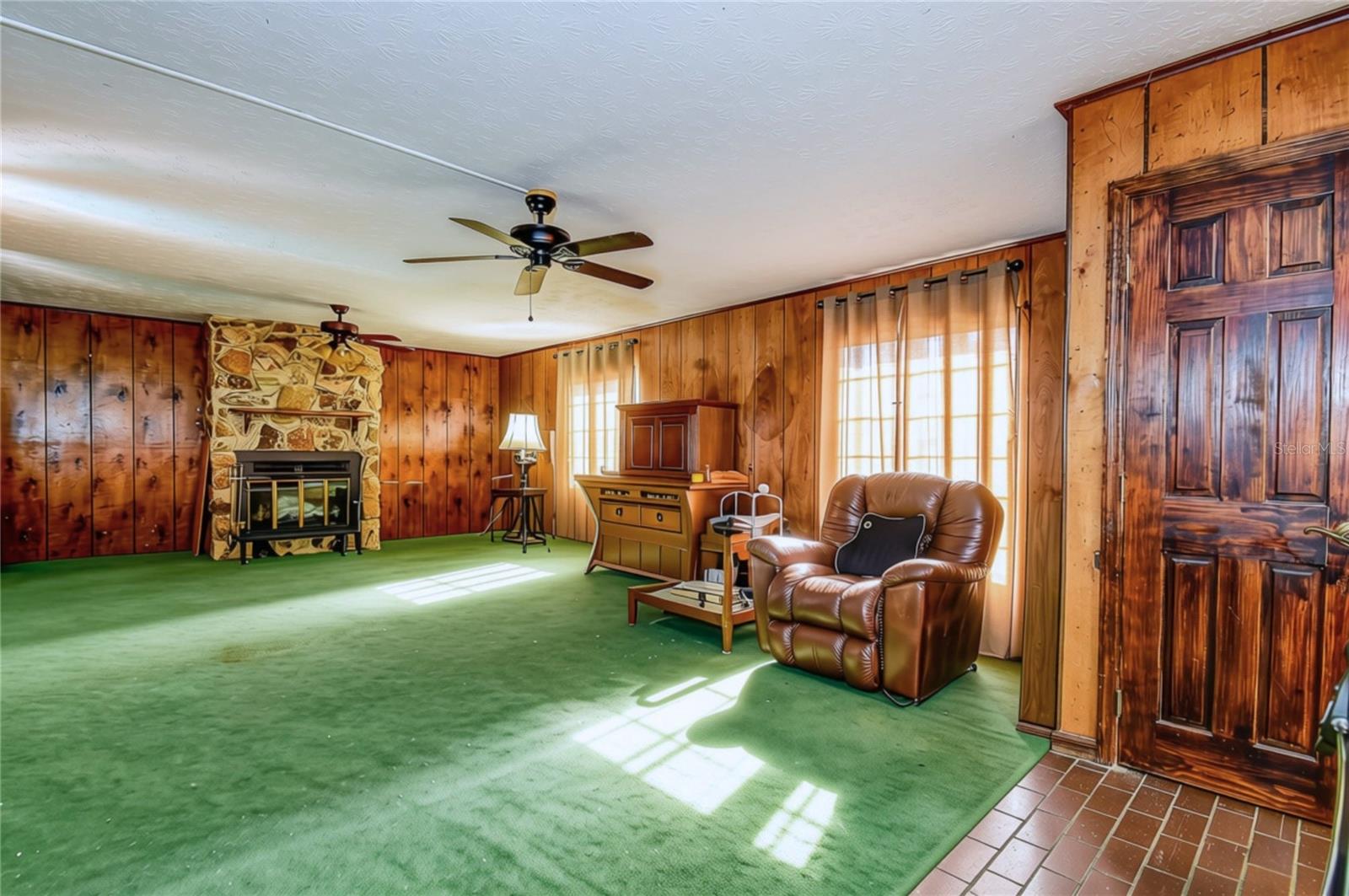 11327 CARTER GROVE LN