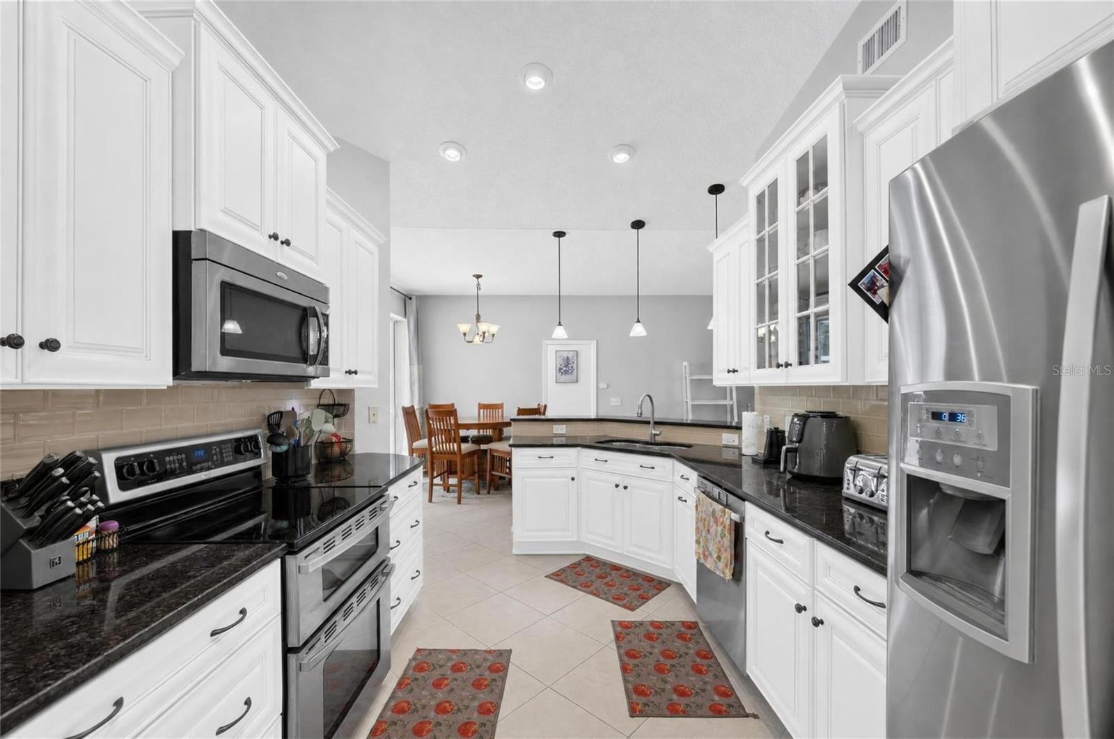 22240 WILLOW LAKES DR