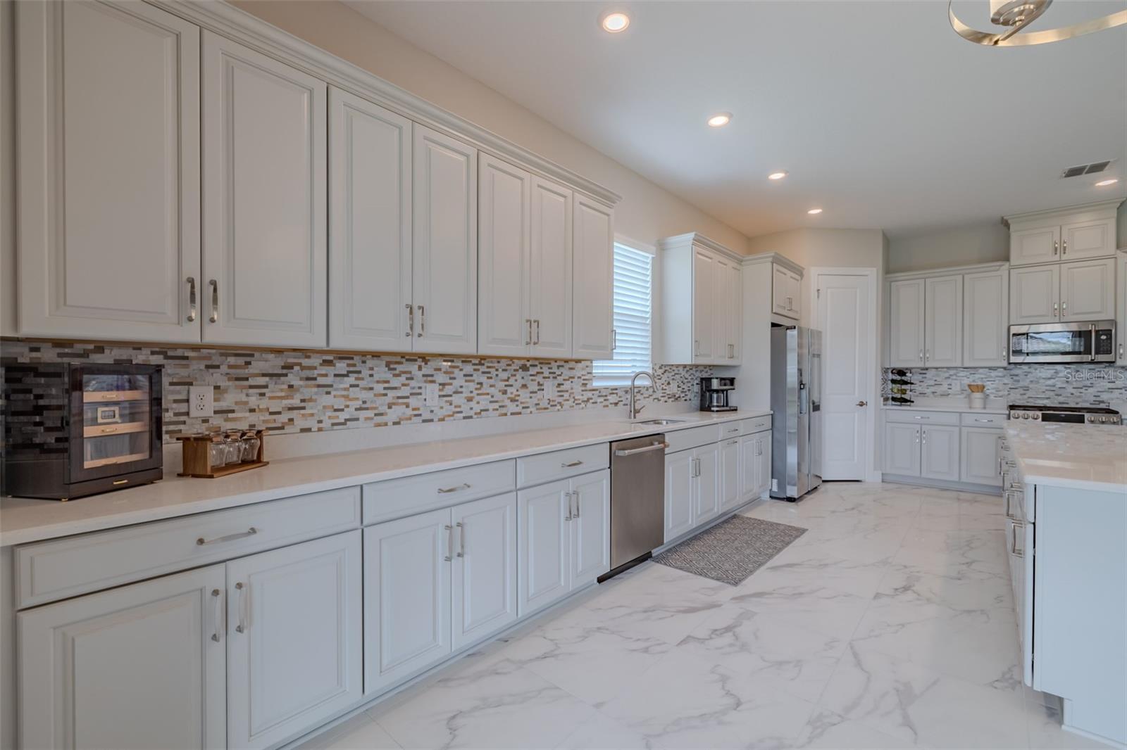 4727 FRECCIA LOOP