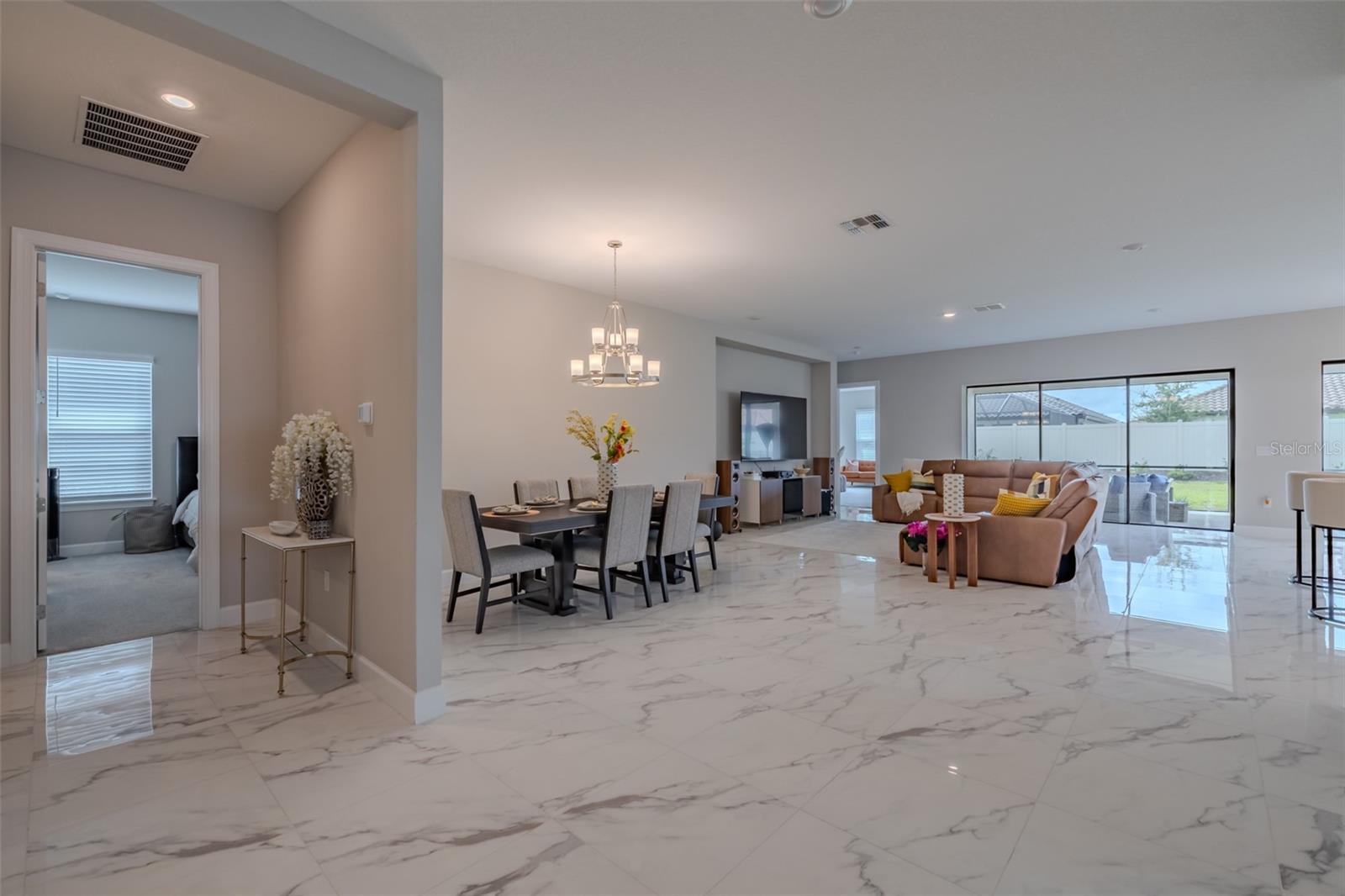4727 FRECCIA LOOP