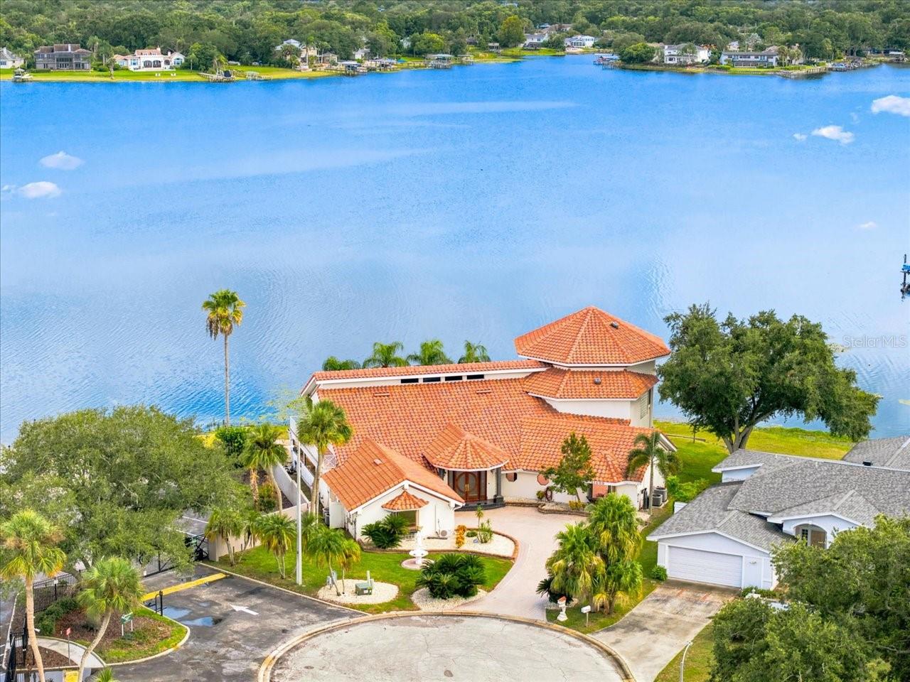 11609 CARROLLWOOD DR
