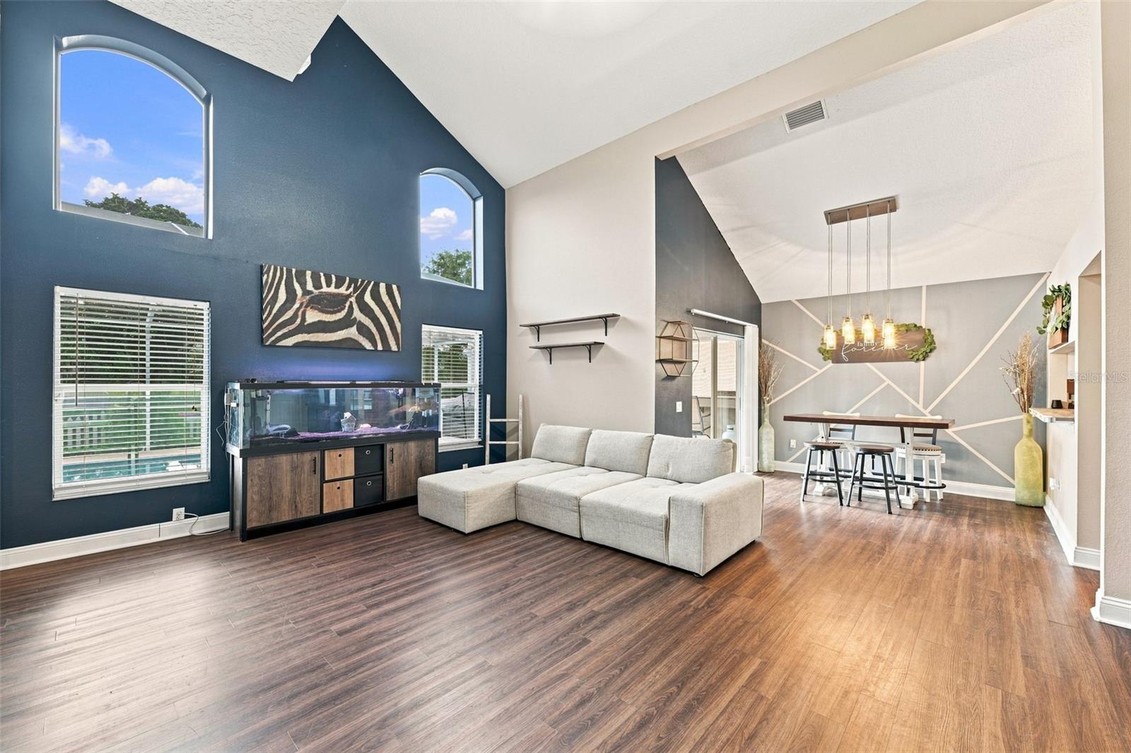 4006 SAVAGE STATION CIR