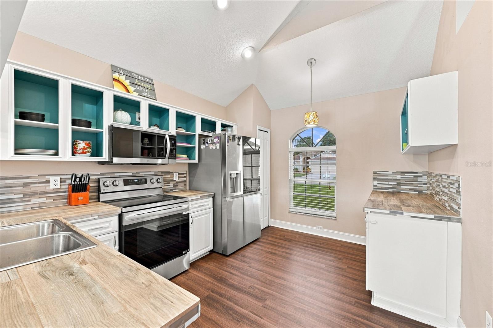 4006 SAVAGE STATION CIR