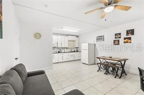 8210 WESTRIDGE DR