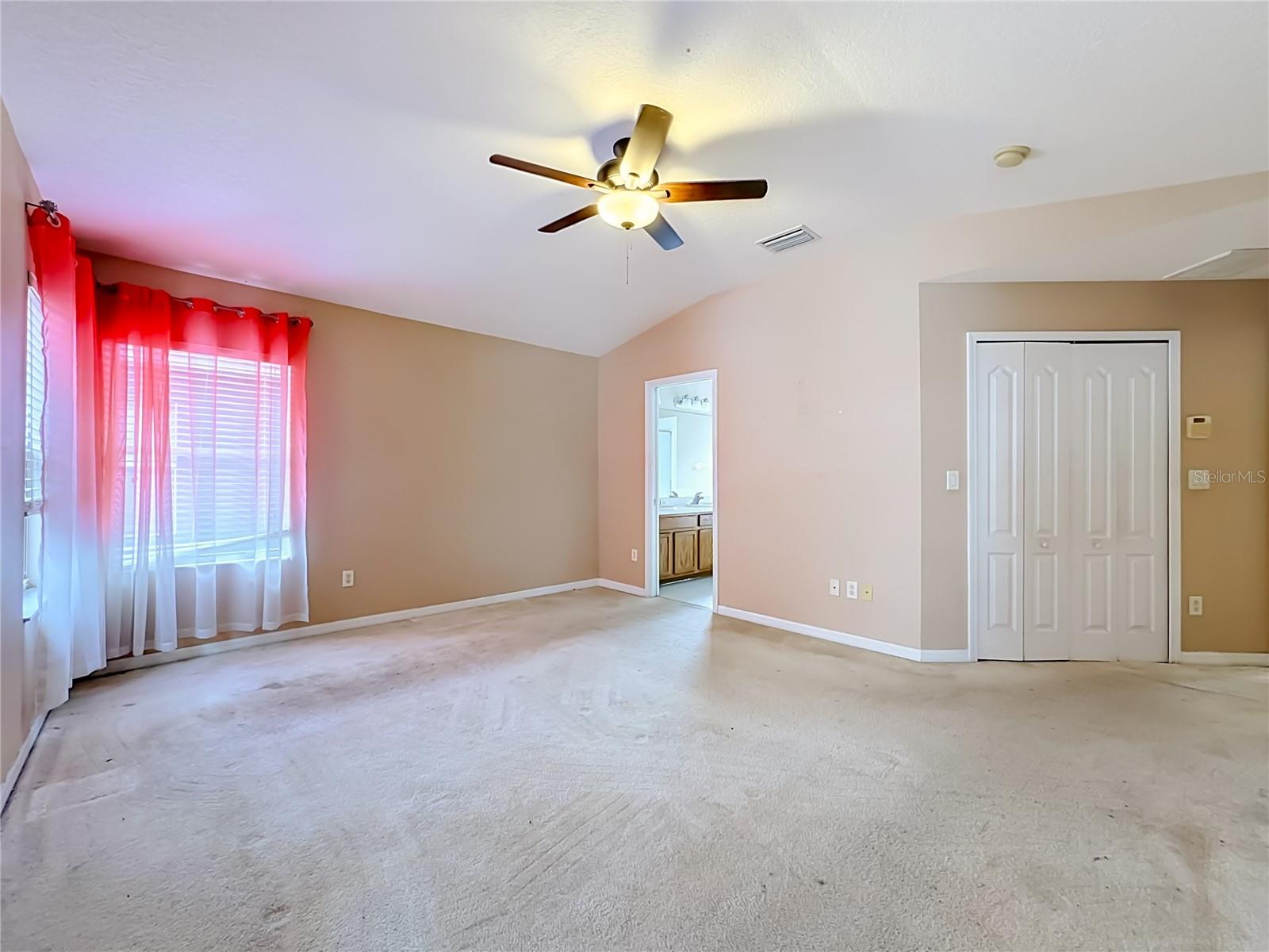 7931 CARRIAGE POINTE DR