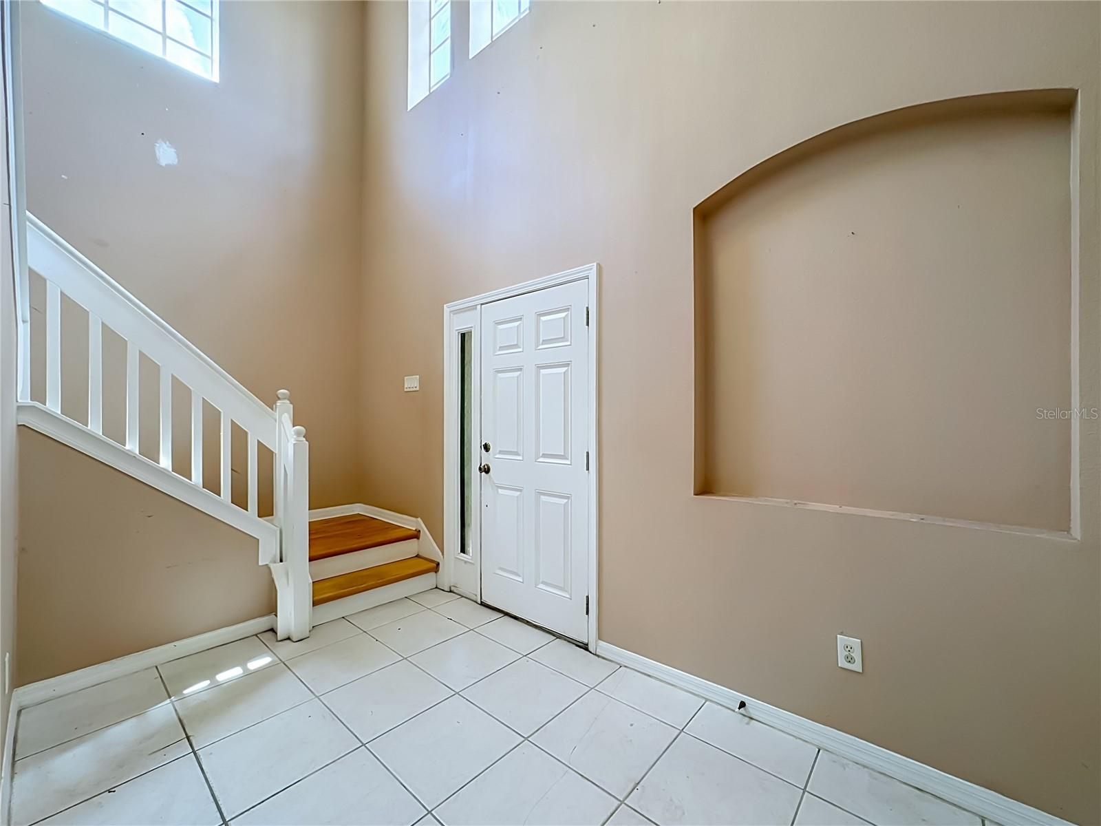 7931 CARRIAGE POINTE DR