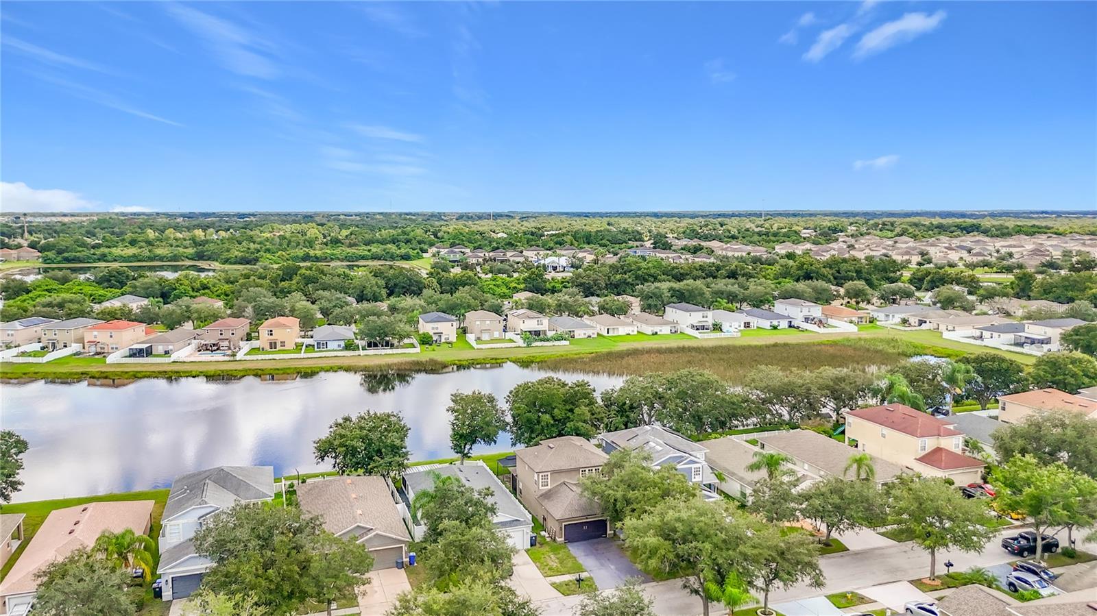 7931 CARRIAGE POINTE DR