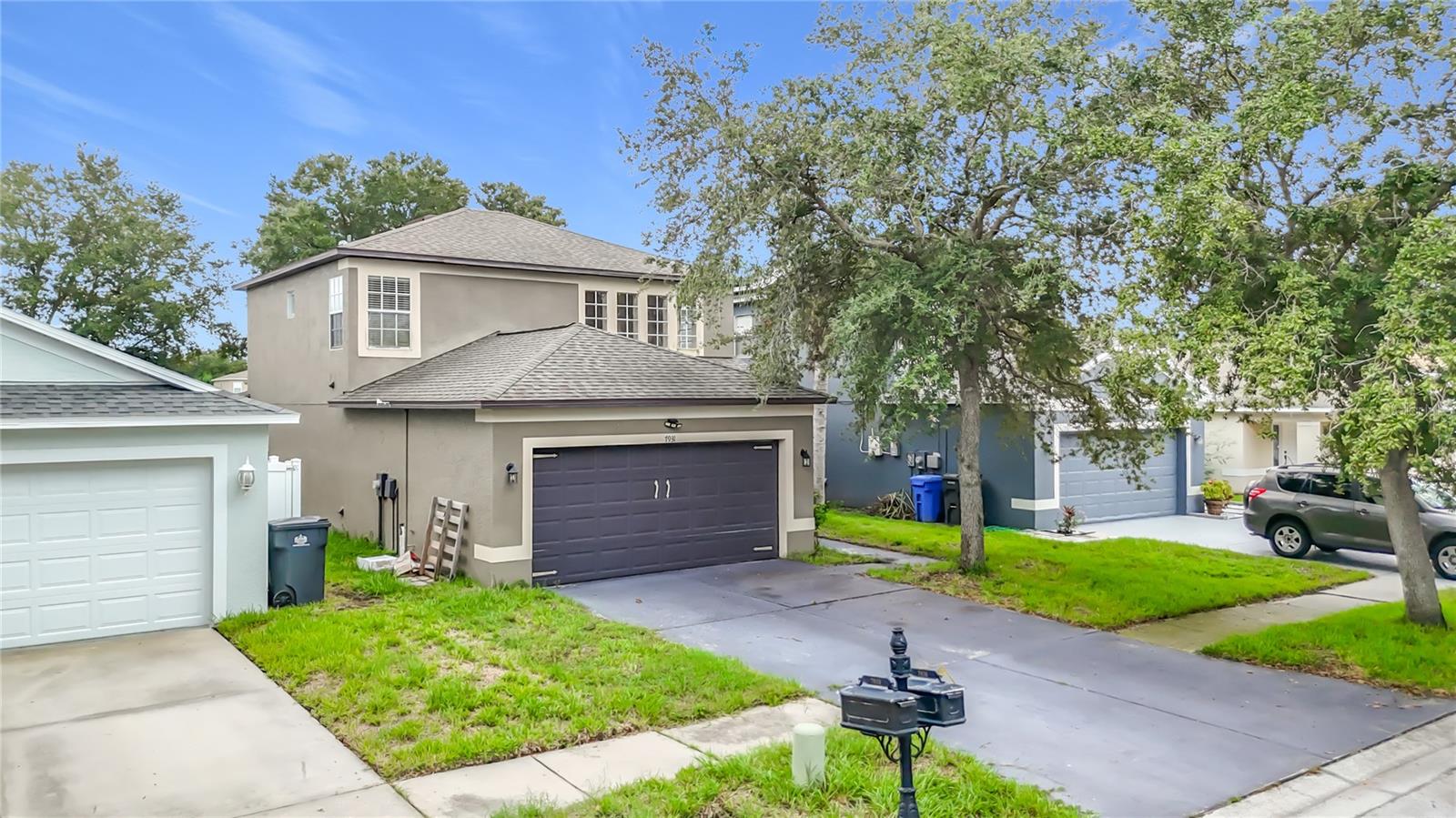 7931 CARRIAGE POINTE DR