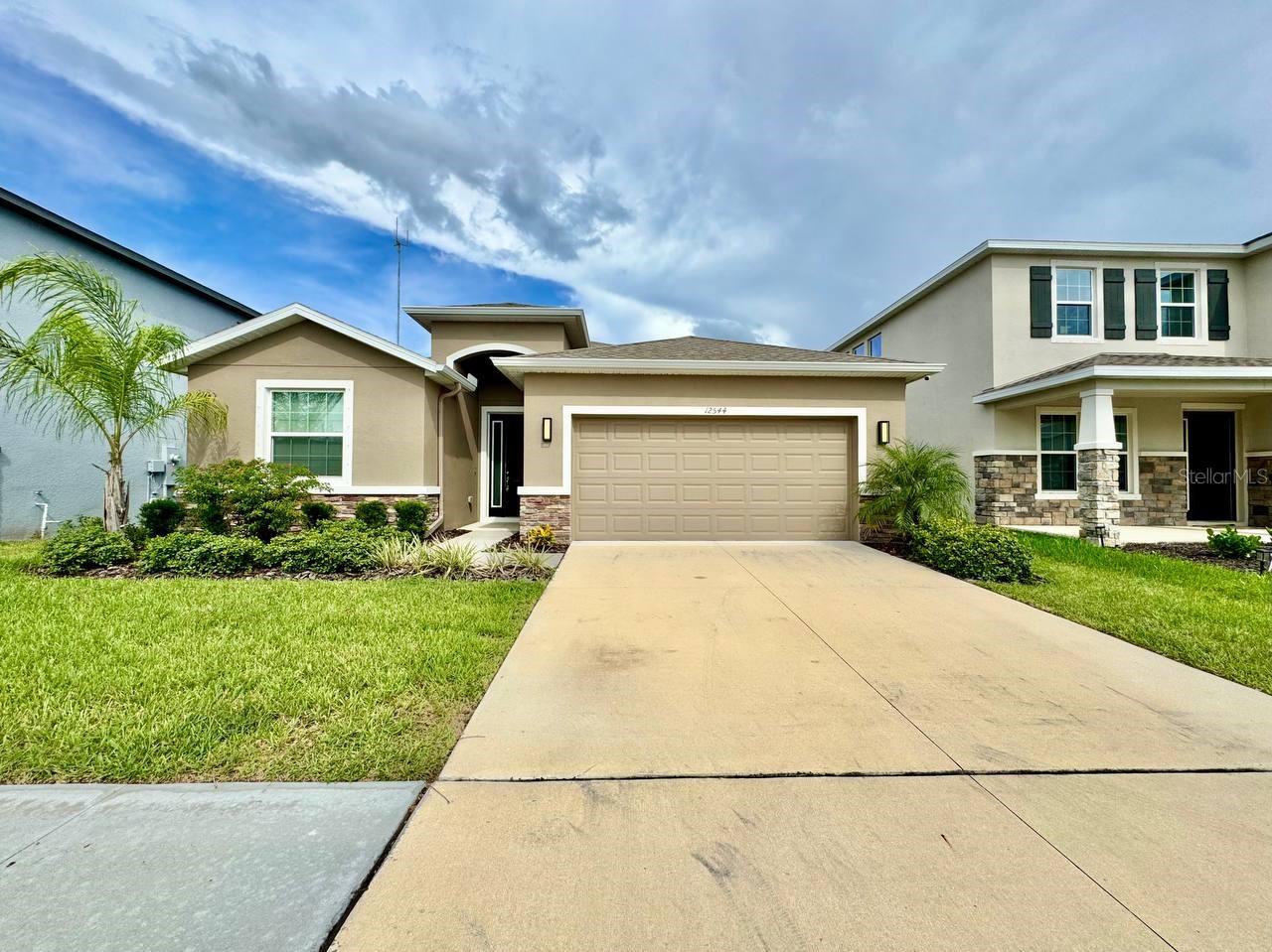 12544 Shining Willow St, Riverview