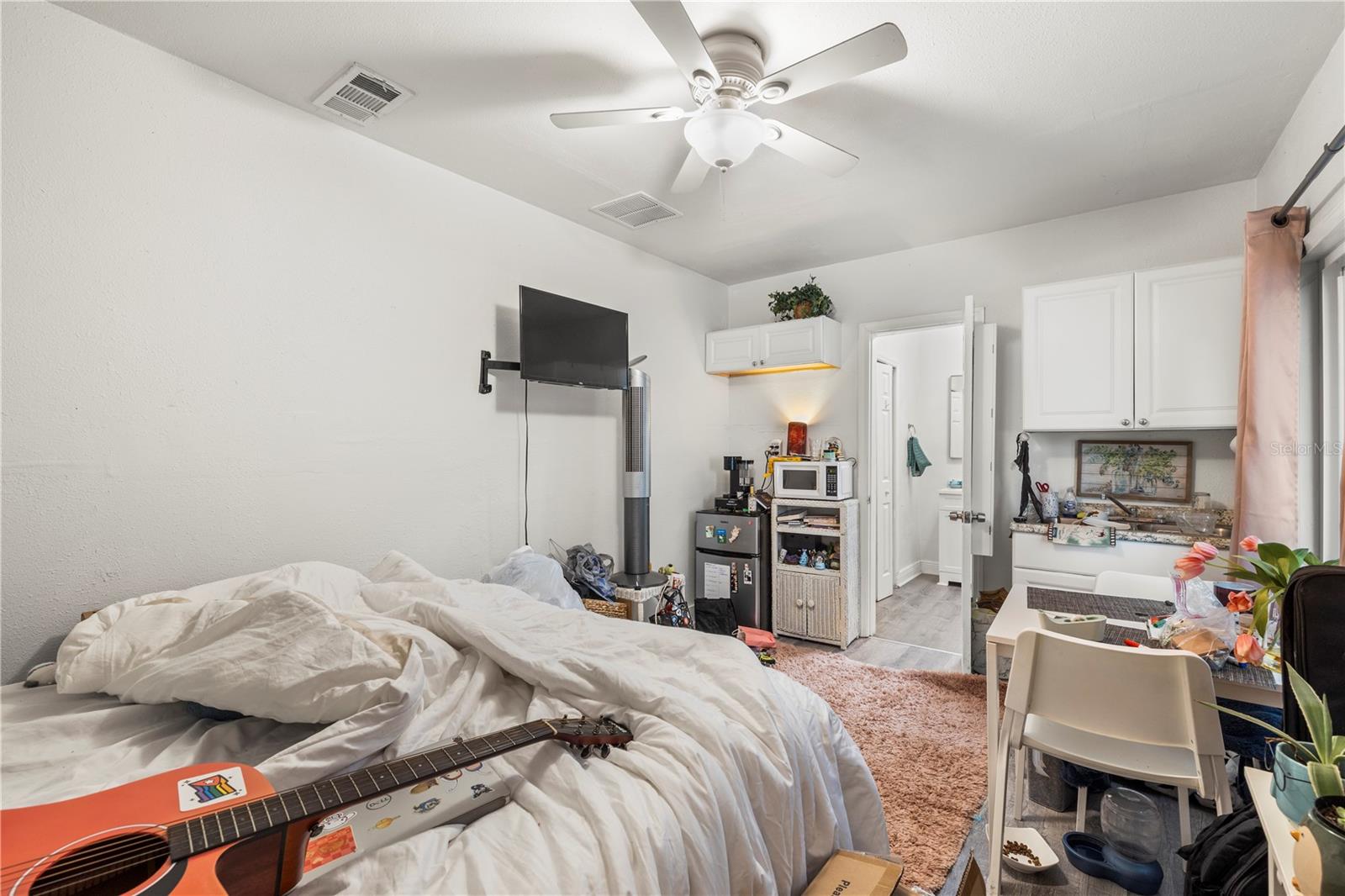 1717 W MOHAWK AVE